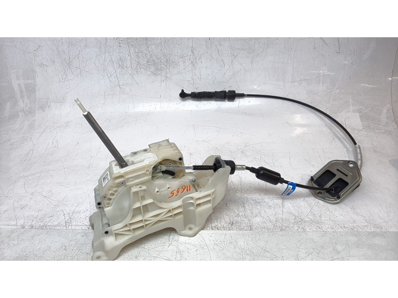 Recambio de palanca cambio para kia stonic (ybcuv) 1.0 tgdi cat referencia OEM IAM 46700H8200  