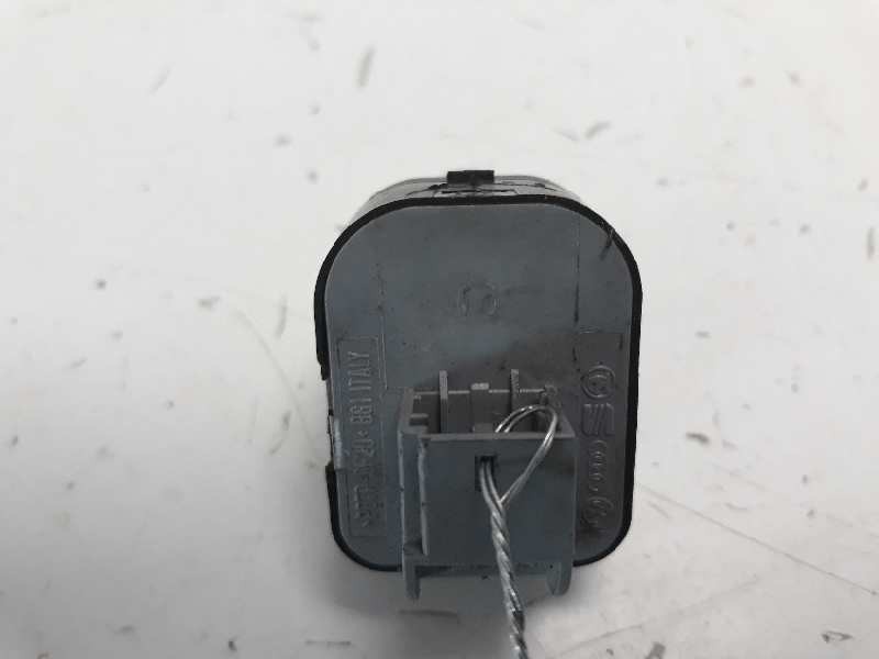 Recambio de mando retrovisor para audi a6 berlina (4f2) 2.7 tdi referencia OEM IAM 8E0959565A  