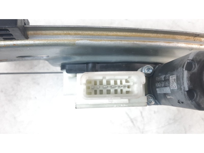 Recambio de elevalunas delantero izquierdo para nissan qashqai (j11) tekna referencia OEM IAM 80701HV00C  