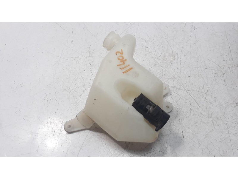 Recambio de deposito limpia para aixam sv43cf s8 referencia OEM IAM 820BF022  