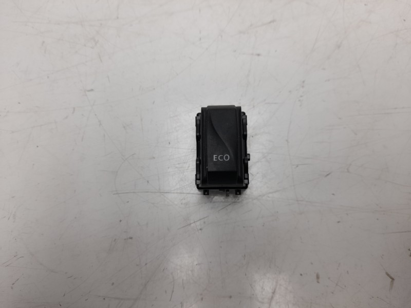 Recambio de interruptor para dacia sandero 1.5 dci diesel fap cat referencia OEM IAM 251B49802R  