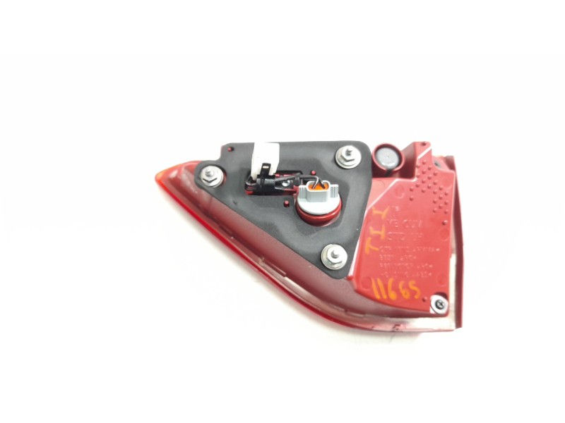 Recambio de piloto trasero izquierdo interior para kia stonic (ybcuv) 1.0 tgdi cat referencia OEM IAM 92403H8500  