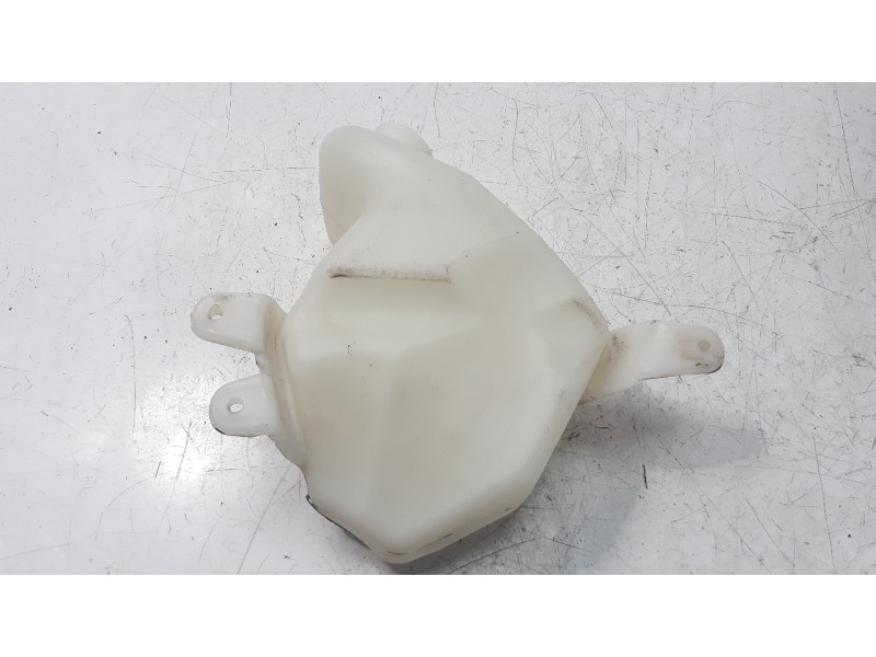 Recambio de deposito limpia para aixam sv43cf s8 referencia OEM IAM 820BF022  