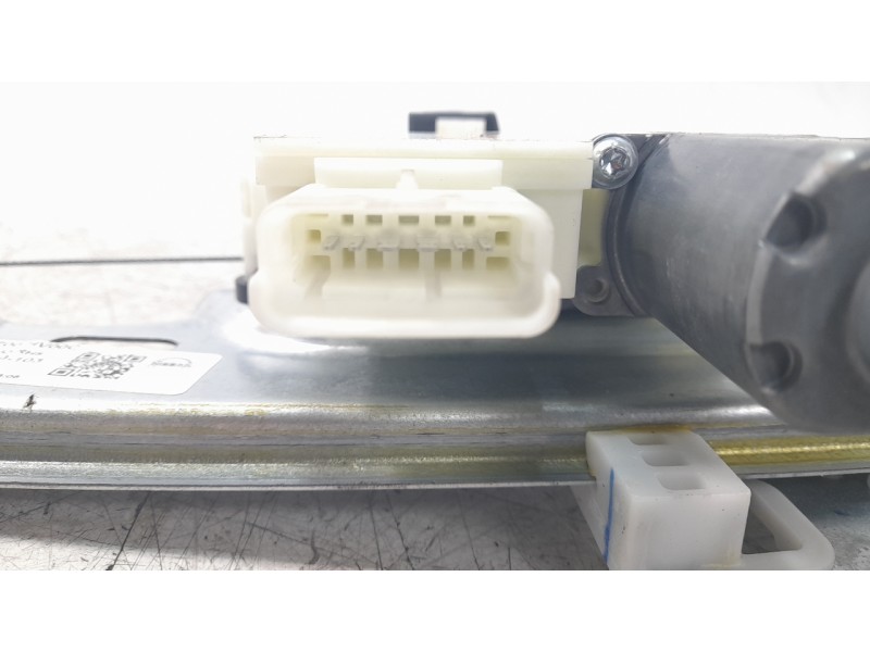 Recambio de elevalunas trasero derecho para nissan qashqai (j11) tekna referencia OEM IAM 80701HV00C 111726 