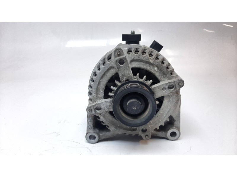 Recambio de alternador para bmw serie x1 (f48) 2.0 16v referencia OEM IAM 764013104 ALF560204 