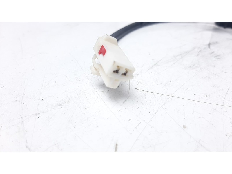 Recambio de tapa exterior combustible para kia niro referencia OEM IAM 81590G5001  