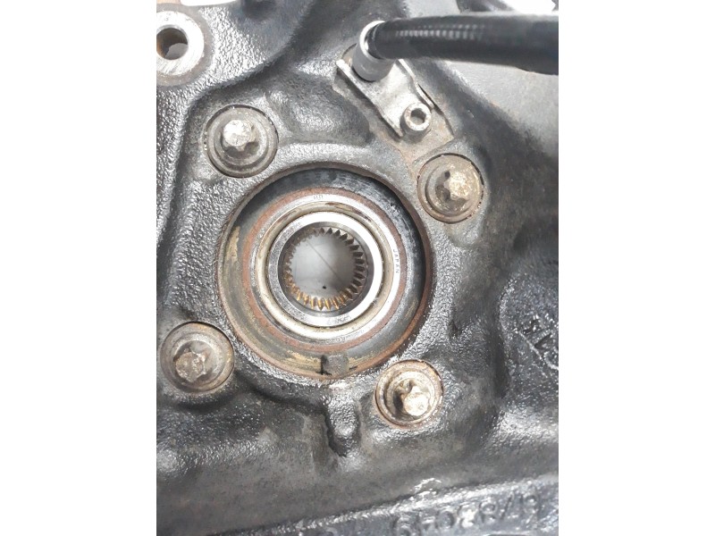 Recambio de mangueta trasera izquierda para bmw x1 (e84) sdrive 18d referencia OEM IAM 33326788053 33326788049 