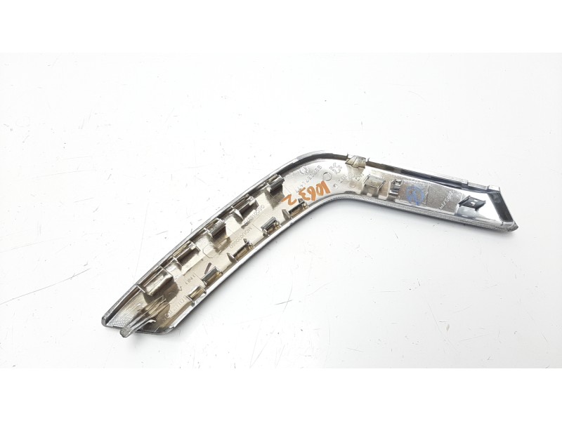 Recambio de moldura para peugeot 2008 (--.2013) 1.2 12v e-thp referencia OEM IAM 9673871477  