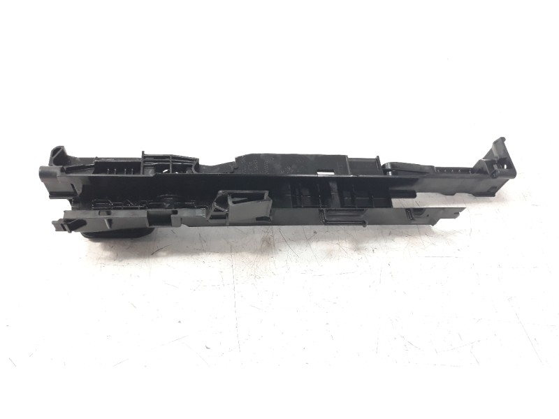 Recambio de moldura para bmw serie 3 berlina (g20) 2.0 16v turbodiesel referencia OEM IAM 17118587530  