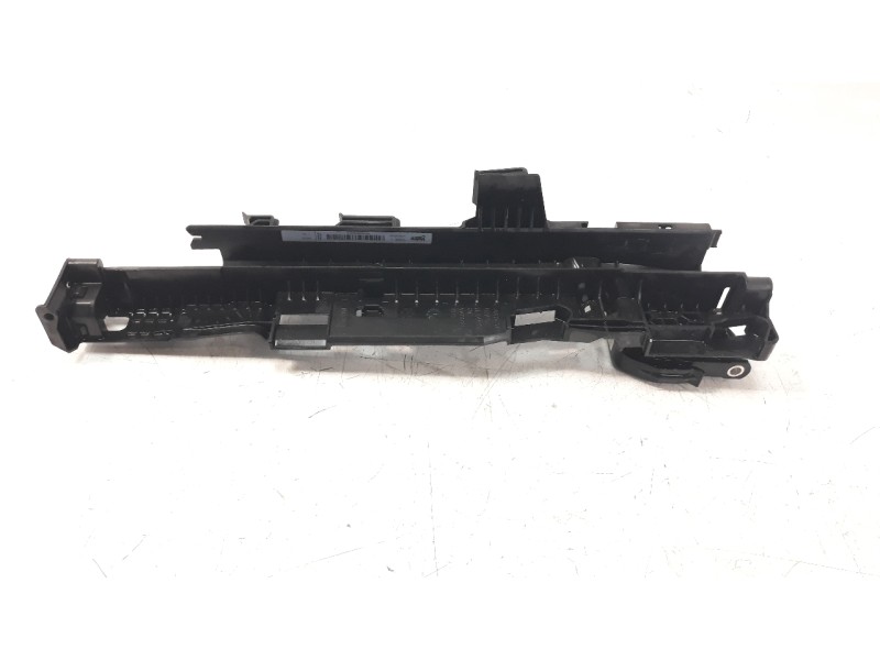 Recambio de moldura para bmw serie 3 berlina (g20) 2.0 16v turbodiesel referencia OEM IAM 17118587530  