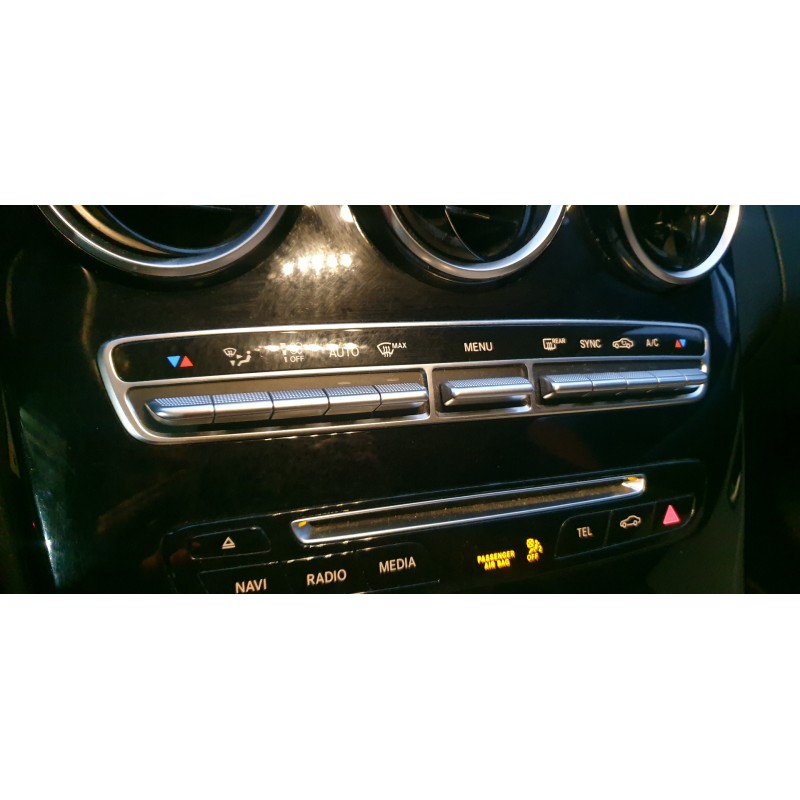 Recambio de mando climatizador para mercedes-benz clase c (w205) familiar 2.1 cdi cat referencia OEM IAM 2059054215  