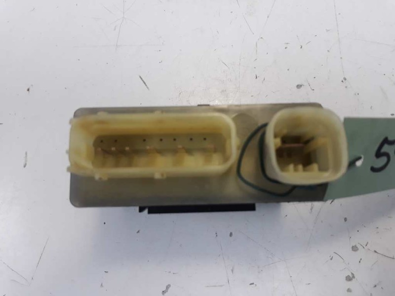 Recambio de caja precalentamiento para peugeot 5008 premium referencia OEM IAM 9662570880  