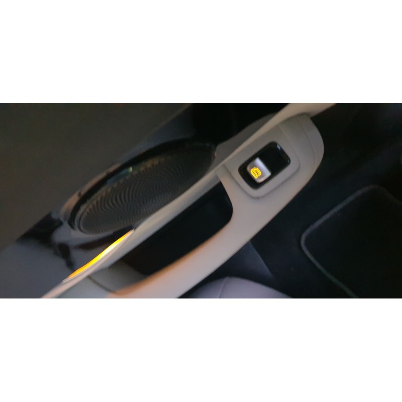 Recambio de mando elevalunas trasero izquierdo para mercedes-benz clase c (w205) familiar 2.1 cdi cat referencia OEM IAM 2059051