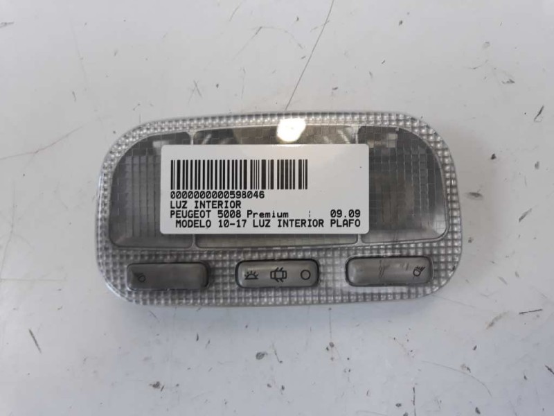 Recambio de luz interior para peugeot 5008 premium referencia OEM IAM   