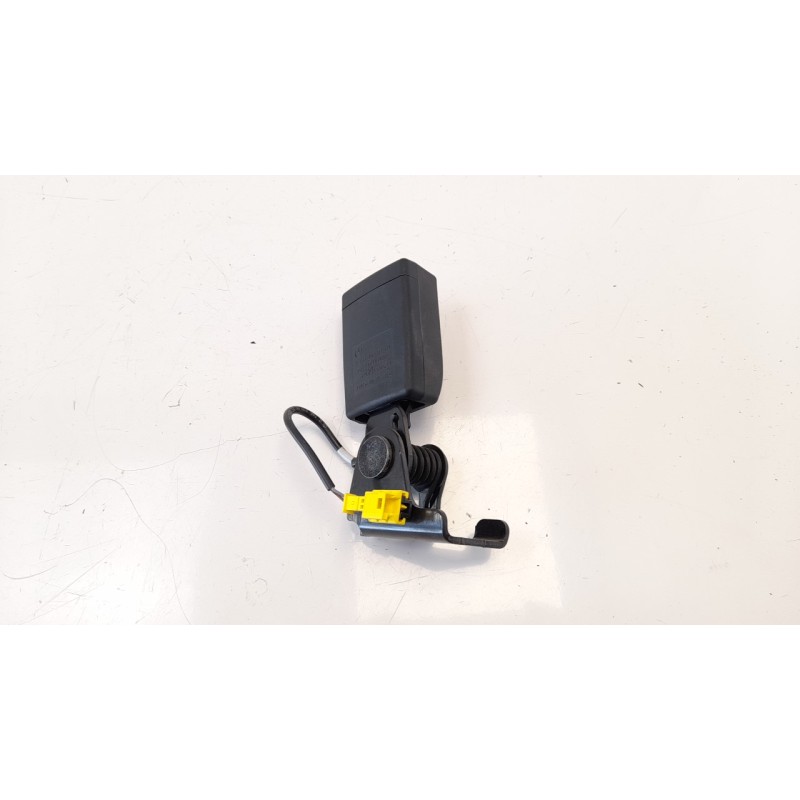 Recambio de cinturon seguridad trasero izquierdo para mercedes-benz clase a (w176) a 180 cdi blueefficiency (176.012) referencia