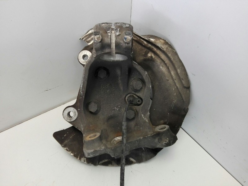 Recambio de mangueta delantera izquierda para bmw serie 1 berlina (e81/e87) 118d referencia OEM IAM   