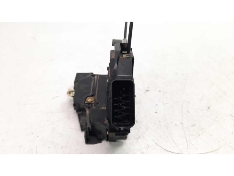Recambio de cerradura puerta trasera derecha para mazda 3 berlina (bk) 1.6 cd diesel cat referencia OEM IAM 3N6AA26412B  
