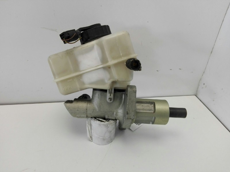 Recambio de bomba freno para bmw serie 1 berlina (e81/e87) 118d referencia OEM IAM   