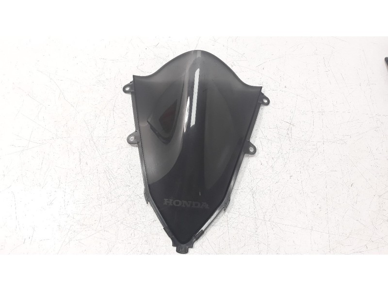 Recambio de cupula para honda cbr 650r referencia OEM IAM 67110MKND10ZA  