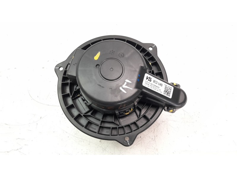 Recambio de ventilador calefaccion para hyundai i20 active 1.0 tgdi cat referencia OEM IAM EB1D1KUGAA02  