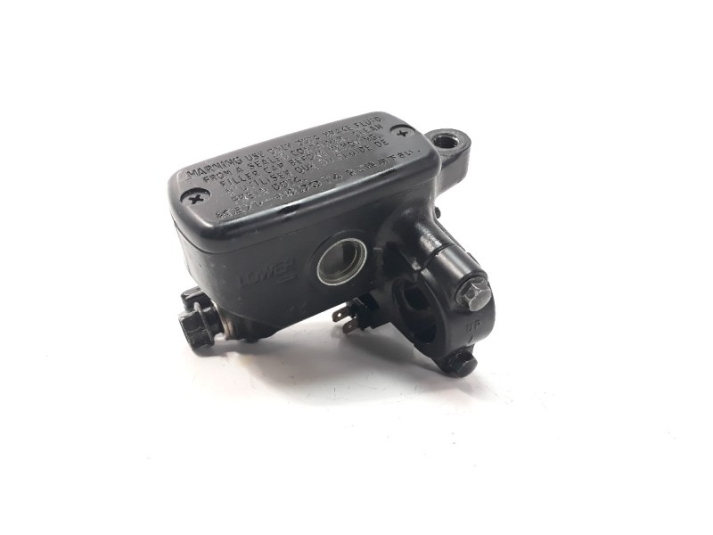 Recambio de bomba freno para honda cbr 650r referencia OEM IAM 45510MGH641  