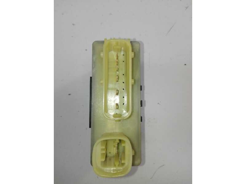 Recambio de caja precalentamiento para peugeot 5008 access referencia OEM IAM 9662570880 018010953 