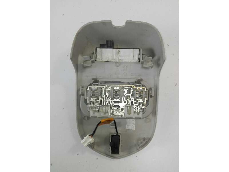 Recambio de luz interior para peugeot 5008 access referencia OEM IAM 9681370177  