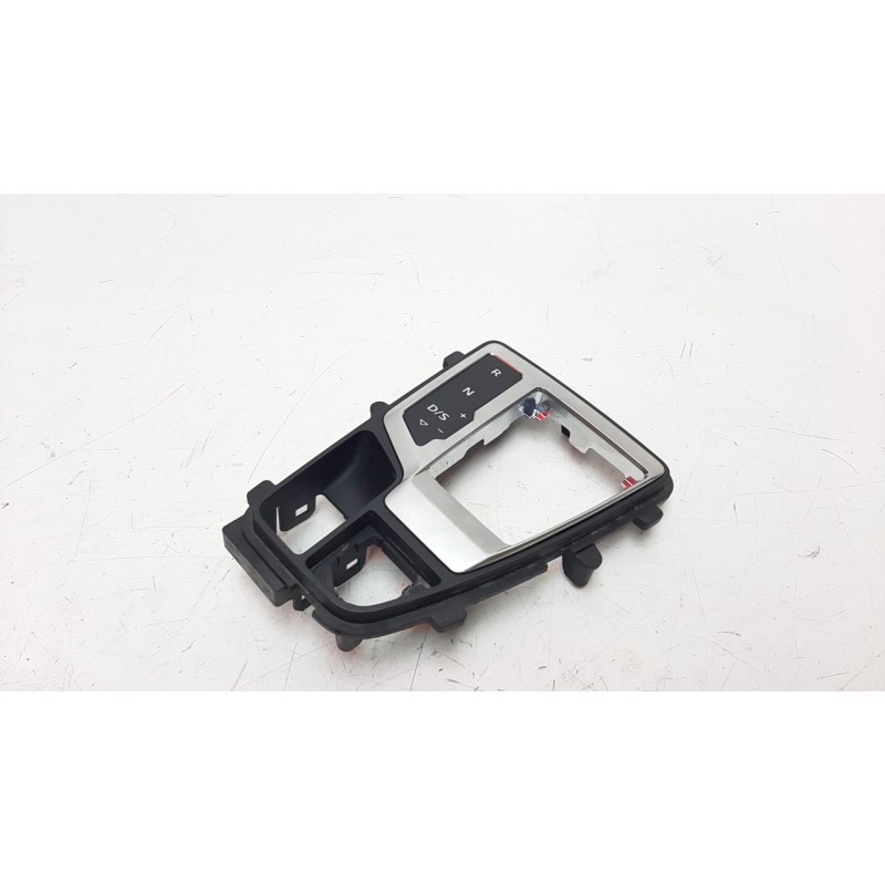 Recambio de pantalla multifuncion para audi q5 (fyb) 2.0 16v tdi referencia OEM IAM 80B713111C  