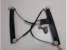 ELEVALUNAS DELANTERO DERECHO 106104116 