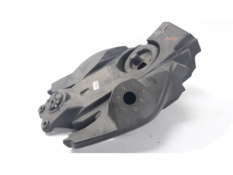 Recambio de deposito combustible para bmw f 800 gt referencia OEM IAM 8557622  