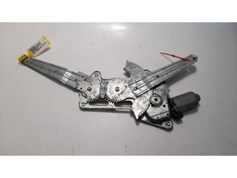 Recambio de elevalunas delantero derecho para renault safrane (b54) 2.0 16v referencia OEM IAM 7700809800  