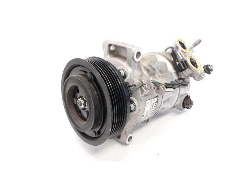 Recambio de compresor aire acondicionado para volvo v40 2.0 diesel cat referencia OEM IAM 31469966  