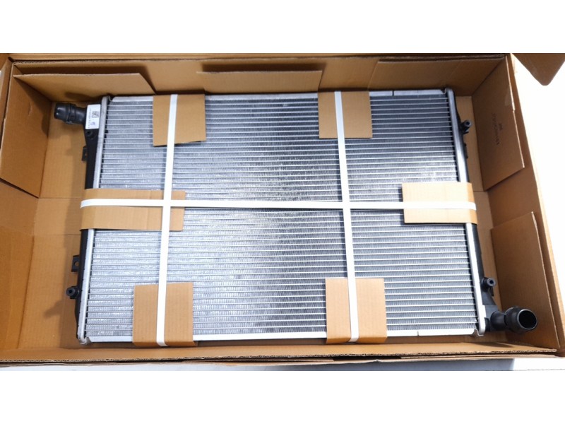 Recambio de radiador agua para volkswagen passat berlina (3c2) referencia OEM IAM 3C0121253AK NRF53814 