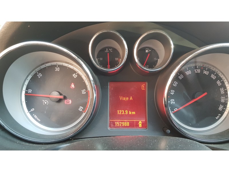 Recambio de cuadro instrumentos para opel insignia berlina 2.0 16v cdti referencia OEM IAM 22783076 A2C53440387 365903926