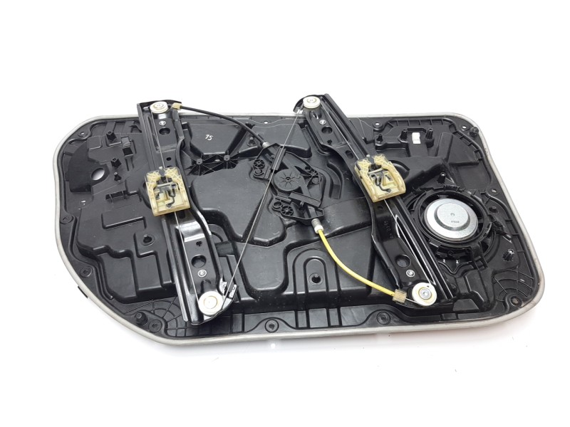 Recambio de elevalunas delantero derecho para volvo v40 2.0 diesel cat referencia OEM IAM 31301556  
