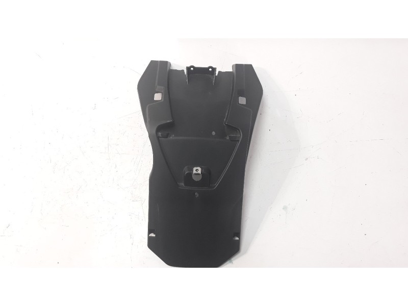 Recambio de guardabarros trasero para bmw f 800 gt referencia OEM IAM 46628526818  