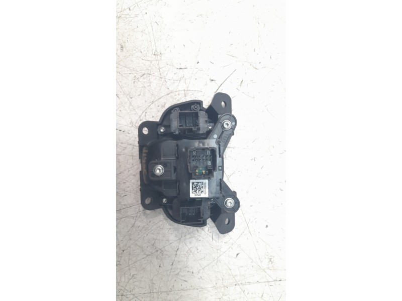 Recambio de freno de mano electrico para jeep compass ii business 4x2 referencia OEM IAM 735632247  