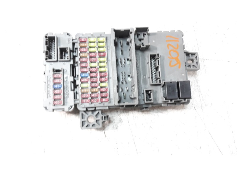 Recambio de caja reles / fusibles para honda civic lim.5 (fk) 1.5 vtec cat referencia OEM IAM TEAR112  