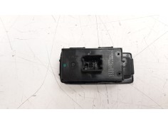 Recambio de mando elevalunas trasero izquierdo para opel insignia berlina 2.0 16v cdti referencia OEM IAM 13301886 IAF430077  2