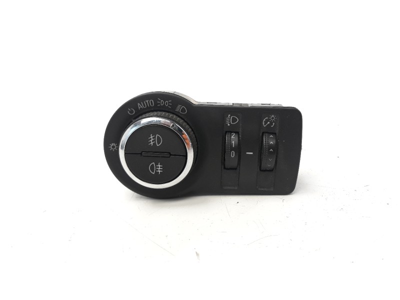 Recambio de mando luces para opel insignia berlina 2.0 16v cdti referencia OEM IAM 13268702  