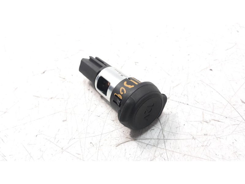 Recambio de modulo electronico para peugeot 208 1.2 12v vti referencia OEM IAM 9665277677  