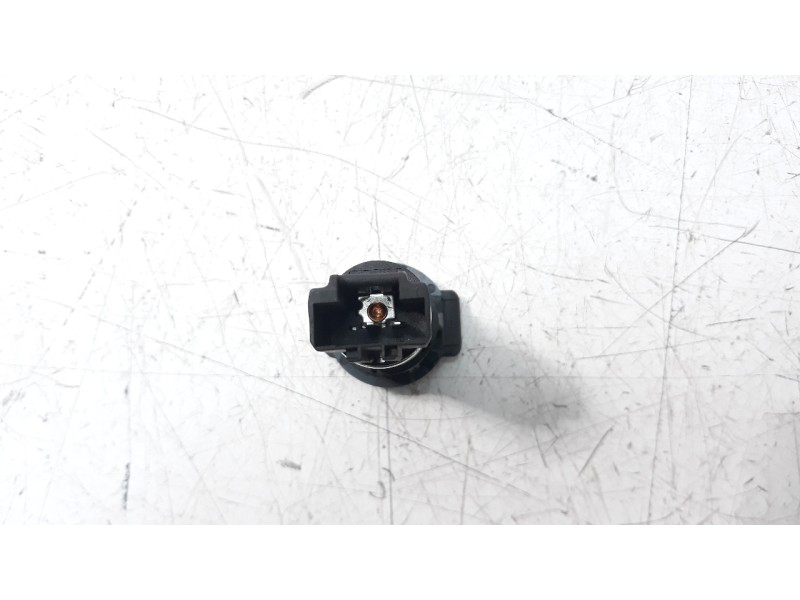 Recambio de modulo electronico para peugeot 208 1.2 12v vti referencia OEM IAM 9665277677  