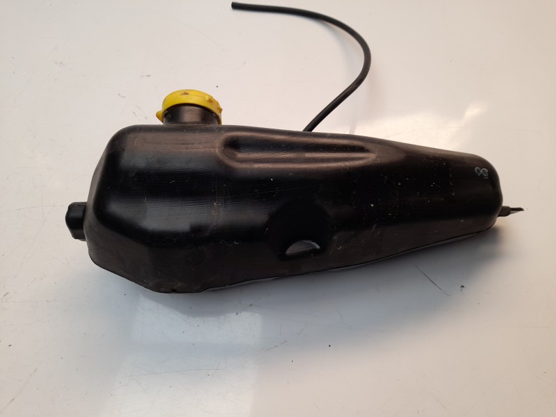 Recambio de deposito limpia para dacia logan ii comfort referencia OEM IAM 289107187R  