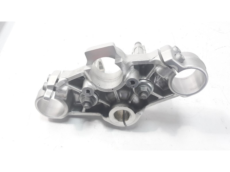 Recambio de tija para bmw f 800 gt referencia OEM IAM 8535685  