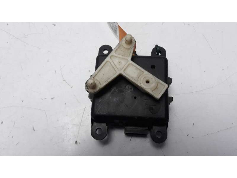 Recambio de motor calefaccion para nissan almera (n16/e) 2.2 16v turbodiesel cat referencia OEM IAM   