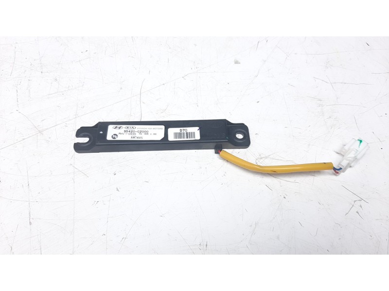 Recambio de modulo electronico para kia niro referencia OEM IAM 95420G2000  