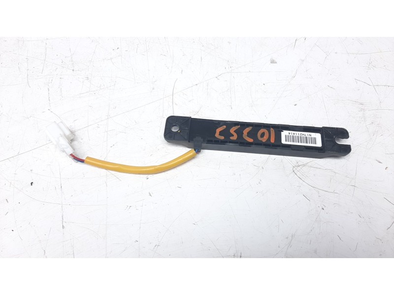 Recambio de modulo electronico para kia niro referencia OEM IAM 95420G2000  