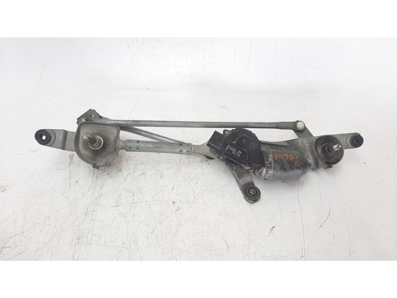 Recambio de motor limpia delantero para opel insignia berlina 2.0 16v cdti referencia OEM IAM 13227392  