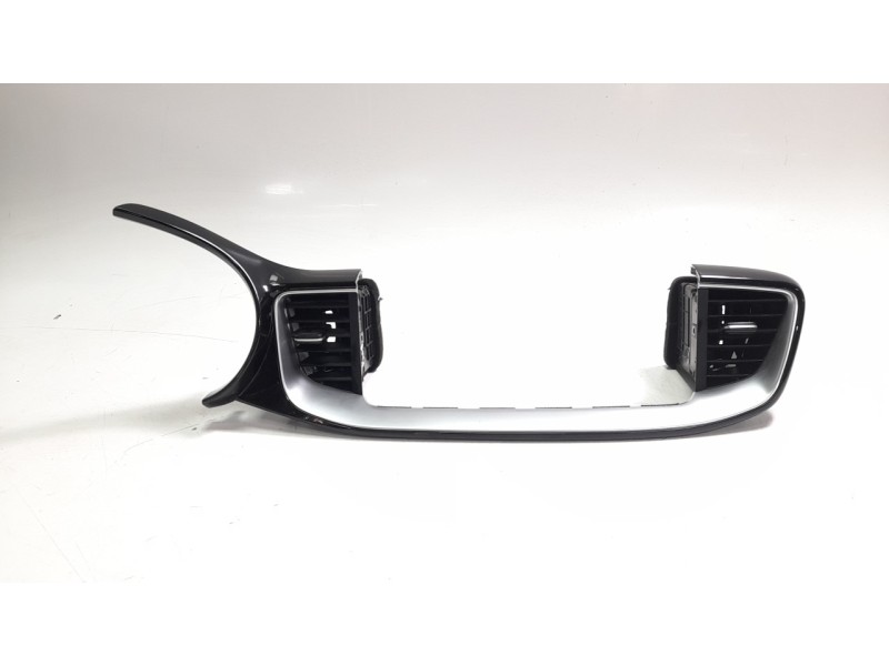 Recambio de rejilla aireadora para kia ceed 1.4 tgdi cat referencia OEM IAM 97410J7AA0  