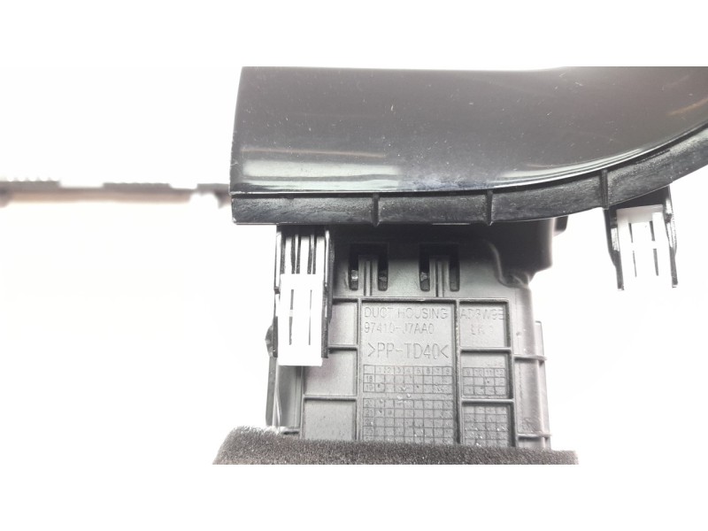 Recambio de rejilla aireadora para kia ceed 1.4 tgdi cat referencia OEM IAM 97410J7AA0  